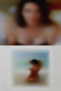 Run my nose nude in you women pussy.