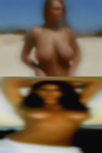 I love teh outdoor naked woman world.