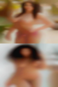 I'm 35 yrs old swinging nude babes divorced.
